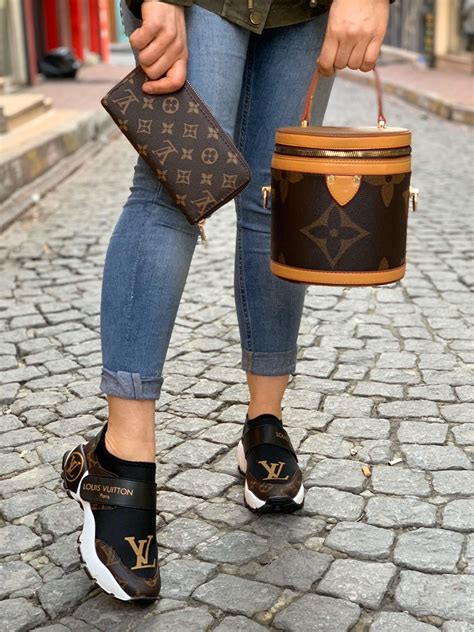 cheap louis vuitton shoes free shipping|louis vuitton shoes outlet.